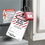 Master Lock 497A Tag